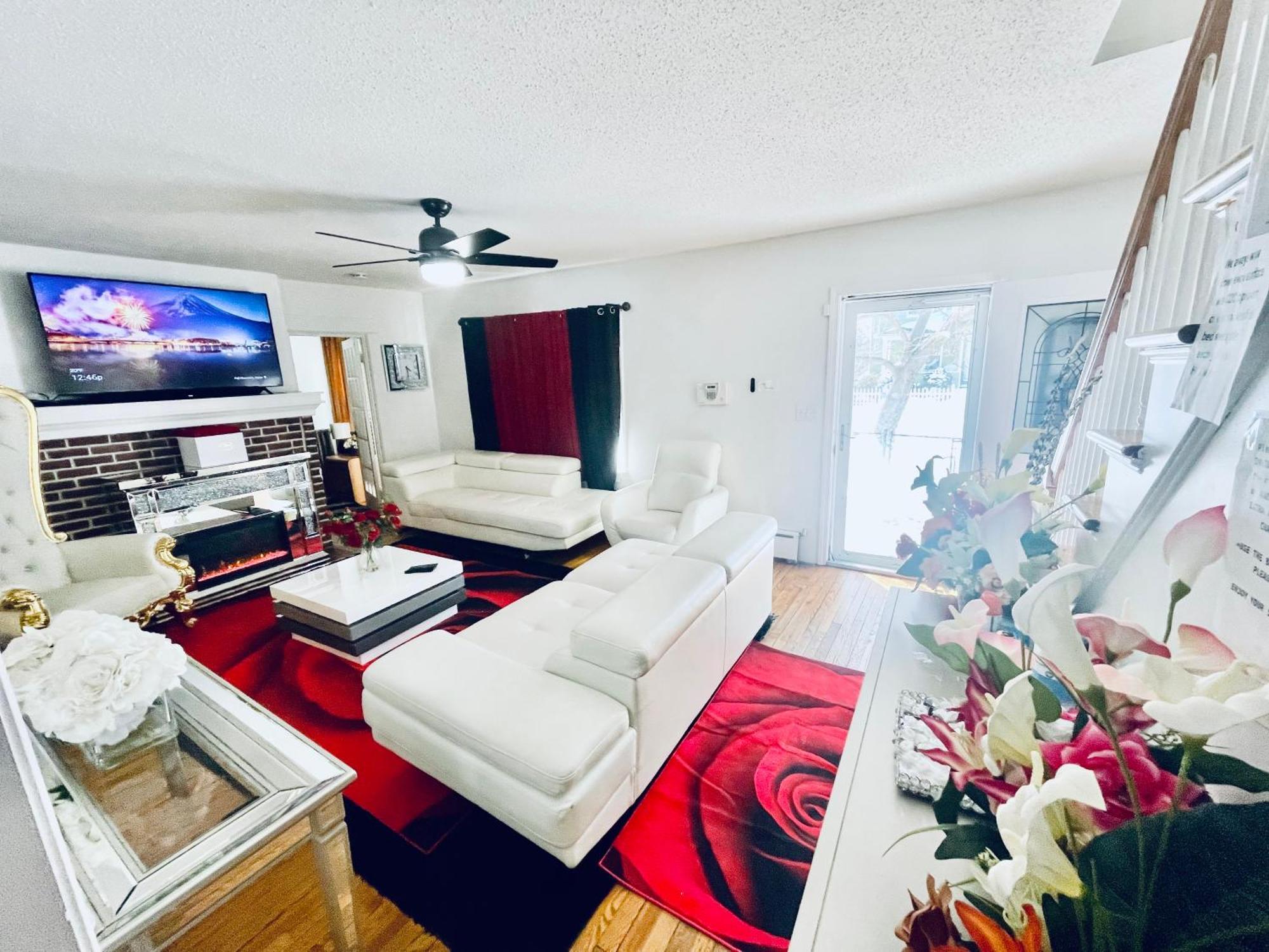 Fearlessrose Vacation Rental 89 Springfield Εξωτερικό φωτογραφία