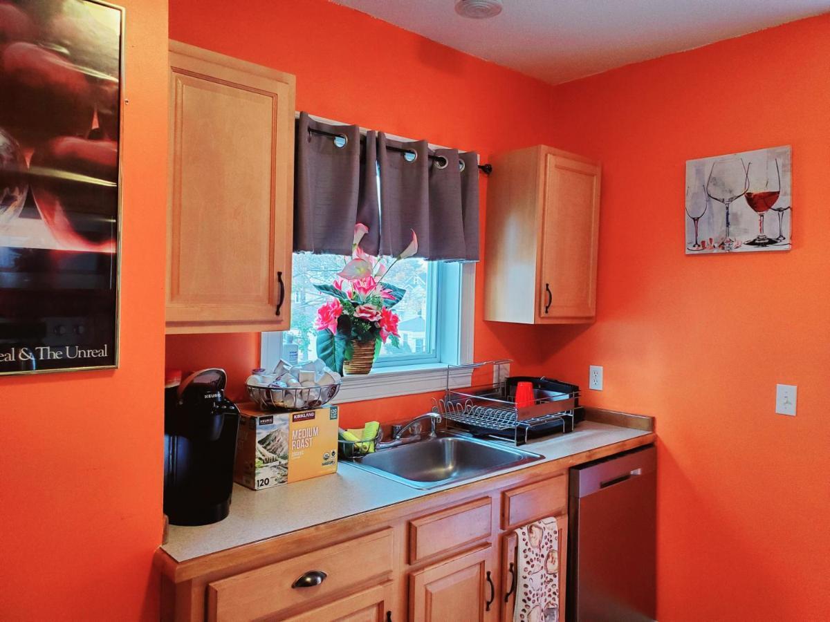 Fearlessrose Vacation Rental 89 Springfield Εξωτερικό φωτογραφία